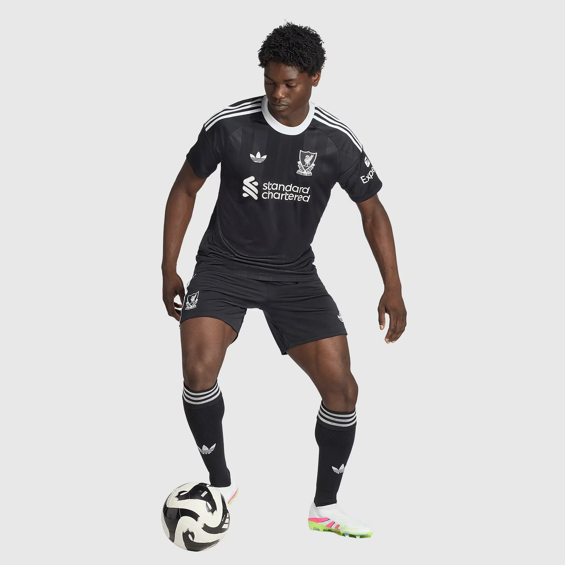 Jersey Liverpool 2025/26 Goalkeeper Go Jersey