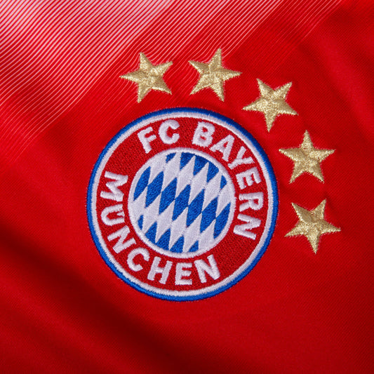 Bayern Munich Home Gnabry 7 Fan Jersey Shirt 2025-2026 GoJersey