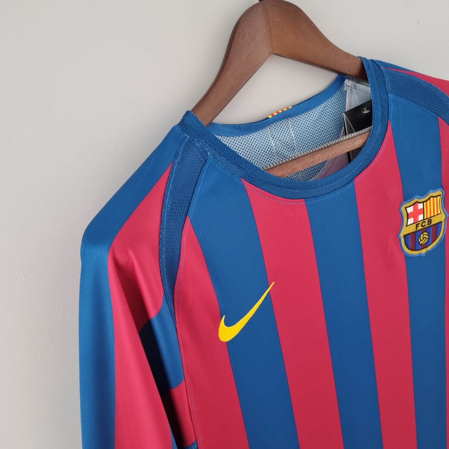 Jersey Longsleeve Barcelona 05/06 Grená Go Jersey