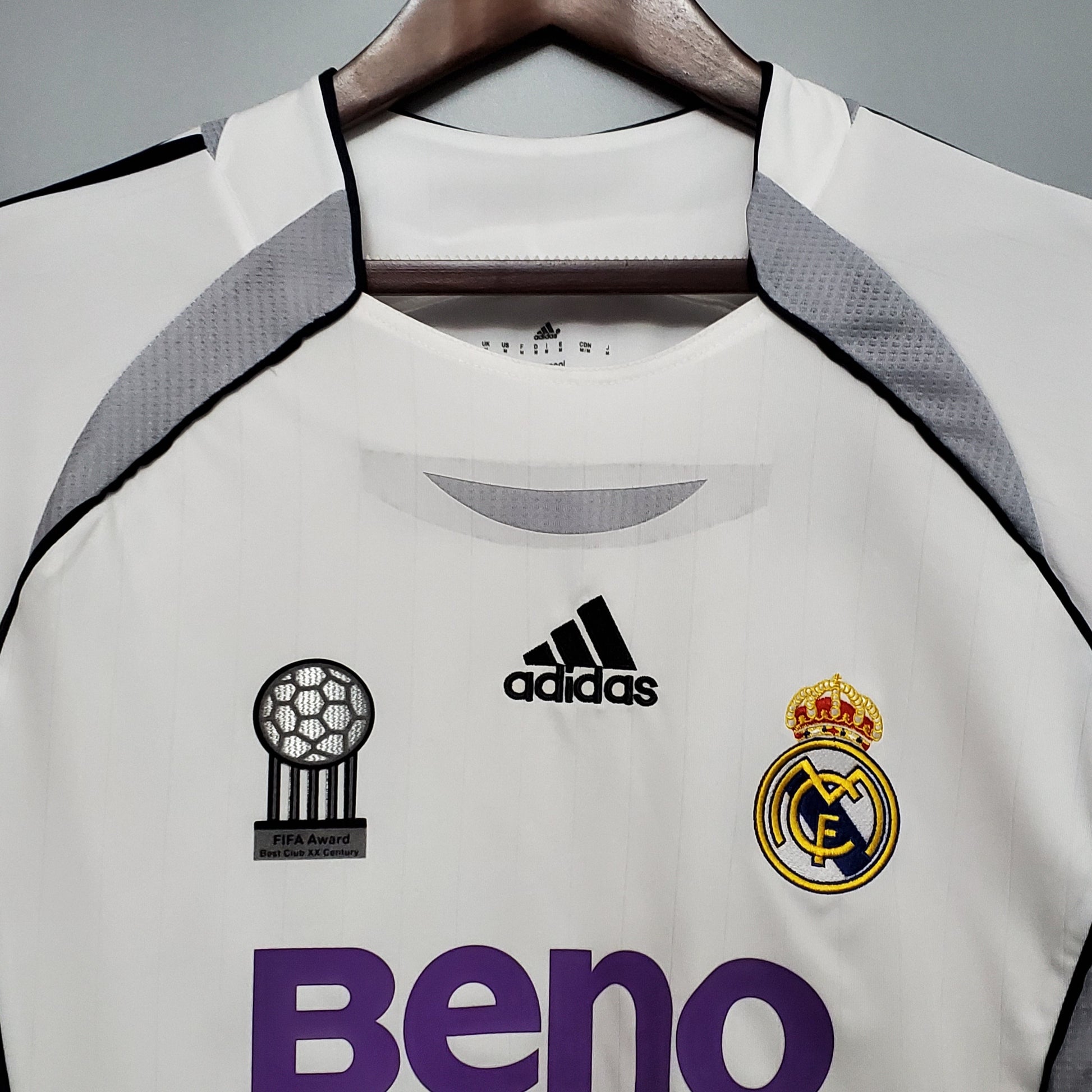 Jersey Longsleeve Real Madrid 06/07 Go Jersey