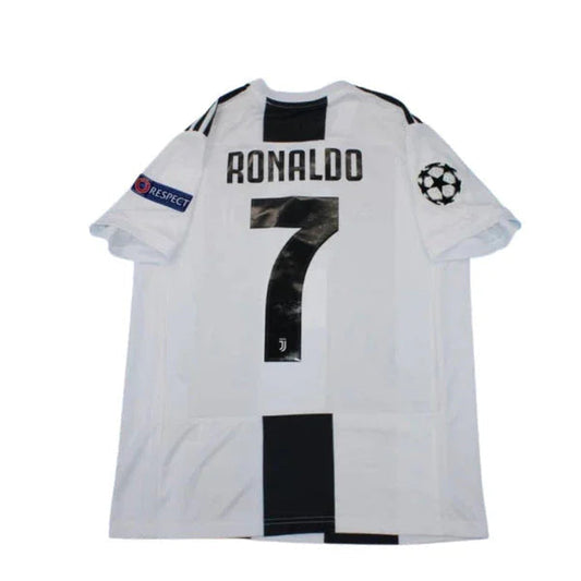 Cristiano Ronaldo #7 Juventus Home Retro Jersey 2018/19 Go Jersey