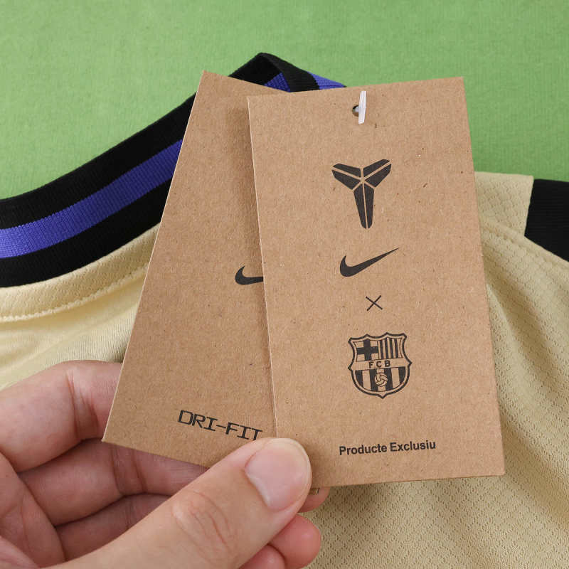 Barcelona x Kobe Bryant Woman Away Jersey 2025/26 Go Jersey