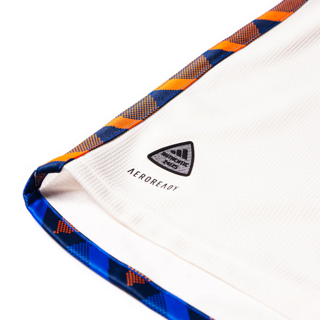 FC Cincinnati adidas 2024 The Canvas Kit Authentic Jersey - White