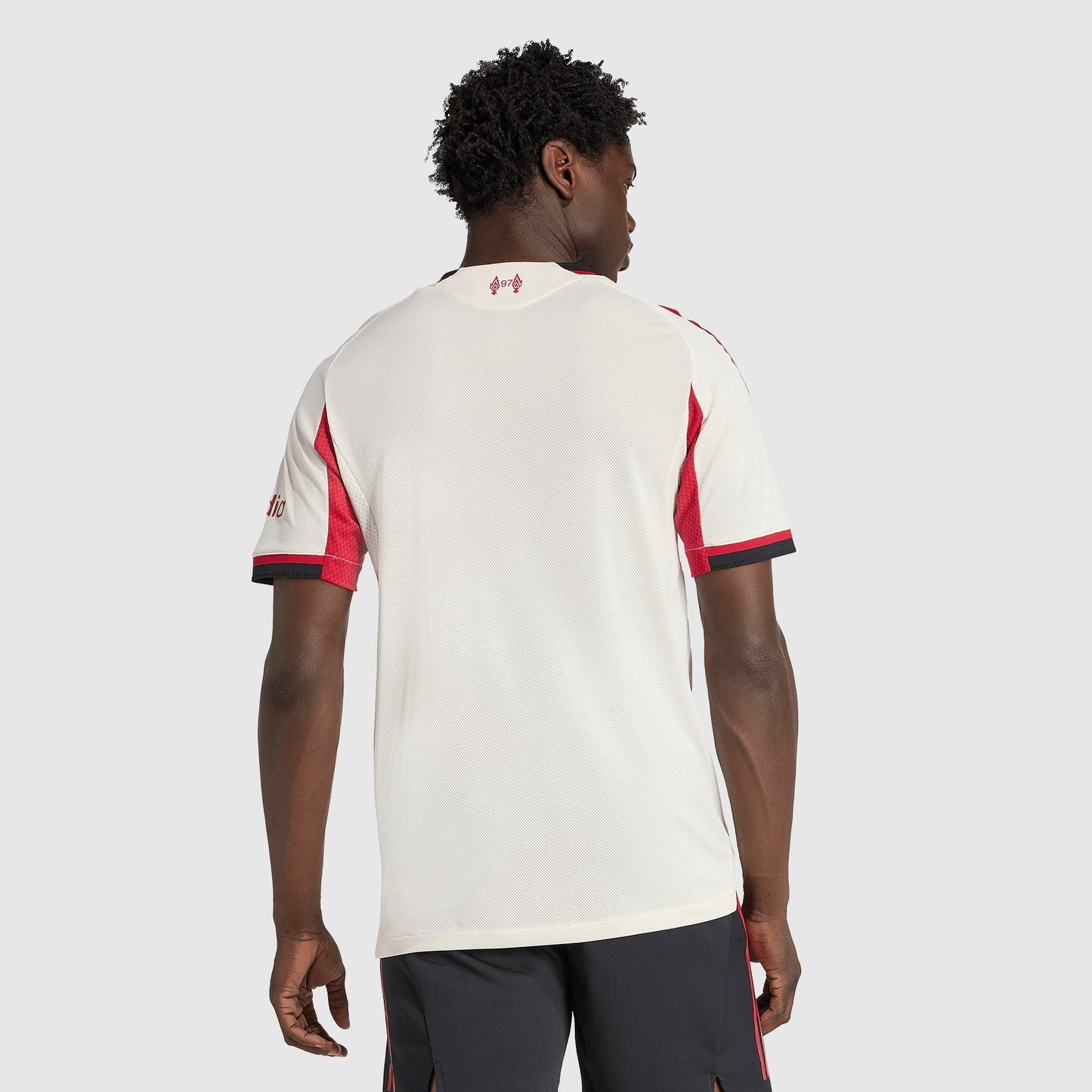 Jersey Liverpool 2025/26 II Player Go Jersey