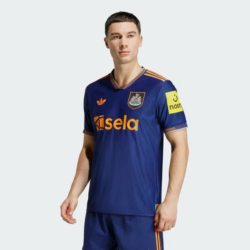 Jersey Newcastle United 2025/26 II Player Go Jersey