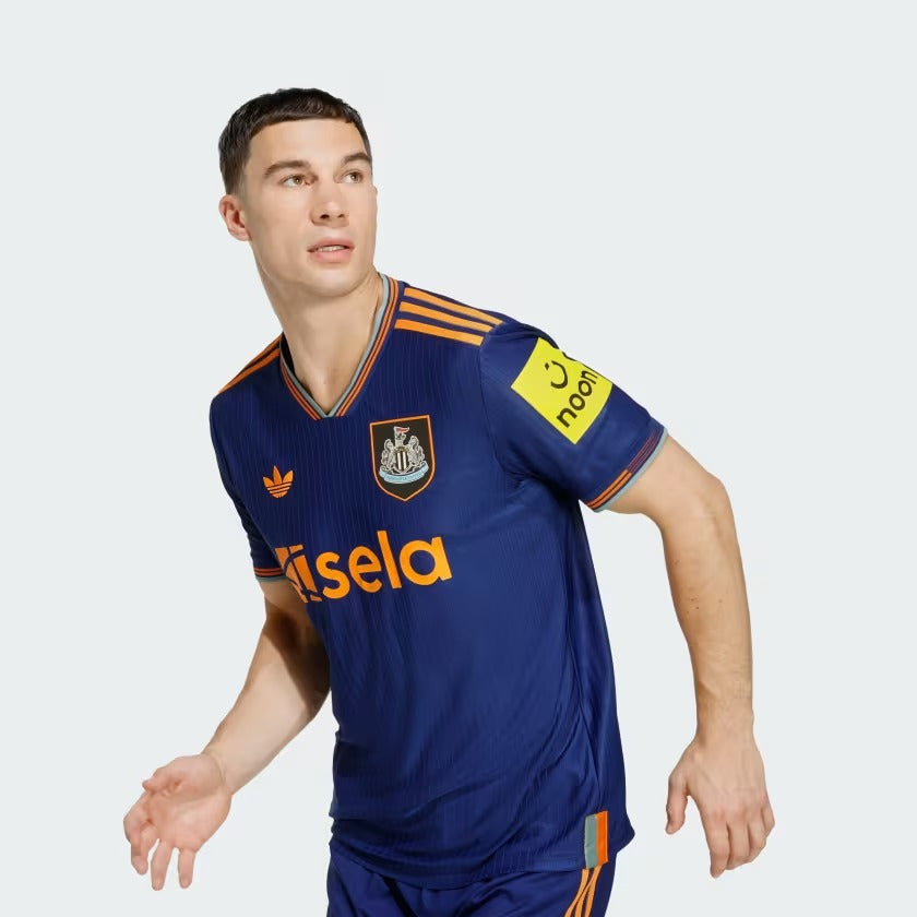 Jersey Newcastle United 2025/26 II Player Go Jersey